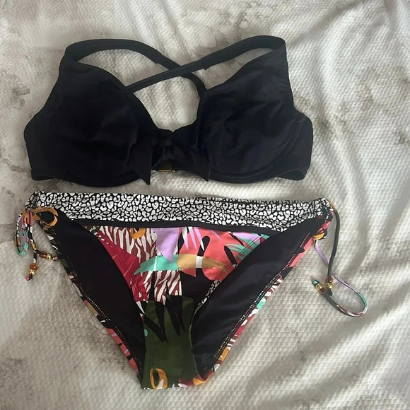 Bleu Rod Beattie Swimsuit Bikini Set Top Size 38DD Bottom Size 10 - Picture 6 of 11